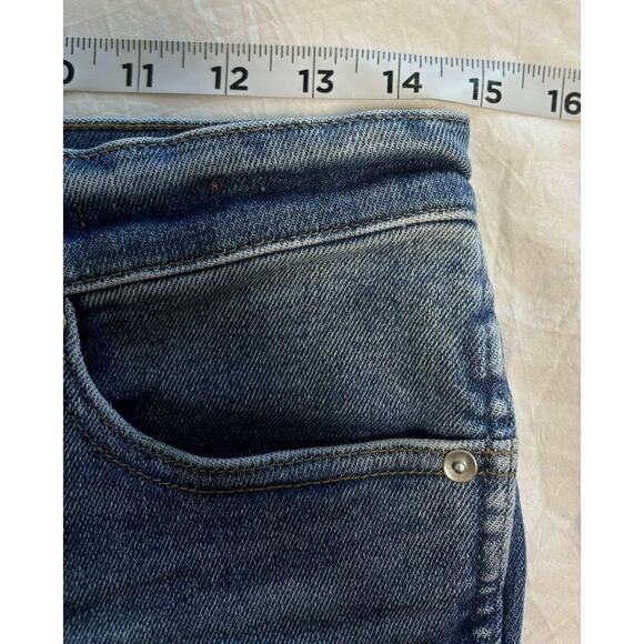 J. Crew Women’s Size 29 Point Sur Jeans Medium Wash High Rise Distressed Raw Hem - Picture 10 of 12